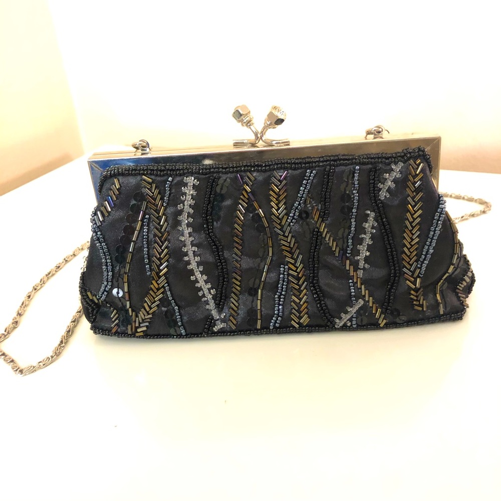 NWOT Beaded Clutch
